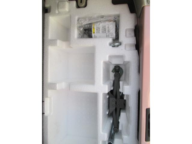 アルトラパン Ｌ　前後誤発進抑制　シートヒーター付　ナビ＆ＴＶ　横滑り防止装置付き　エネチャージ　運転席助手席エアバッグ　プッシュスタートスマートキー　イモビライザー　フルフラット　キーレスエントリーシステム　エアコン（15枚目）