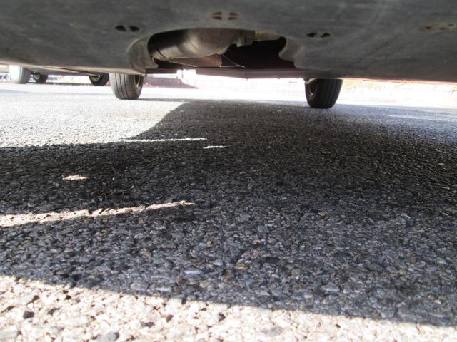 ワゴンＲ ＦＸ　シ－トヒ－タ－　ナビＴＶ　Ａストップ　盗難防止　ＡＵＴＯエアコン　Ｗエアバッグ　フルフラット　キーレス　ＡＢＳ　エアバック　パワーウィンド　ワンセグ　パワステ　衝突安全ボディ　ＳＤ（11枚目）