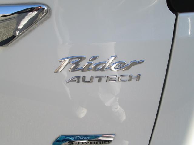 セレナ ライダー S-ハイブリッド(6枚目)