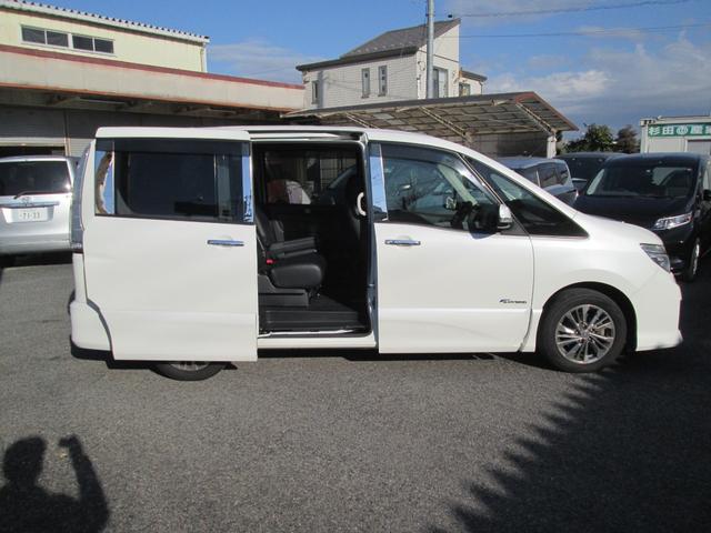 セレナ ライダー S-ハイブリッド(7枚目)