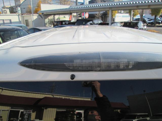 セレナ ライダー S-ハイブリッド(15枚目)