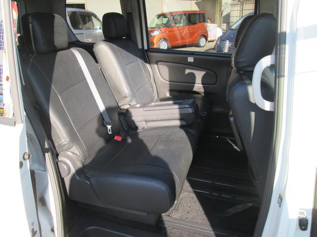 セレナ ライダー S-ハイブリッド(28枚目)