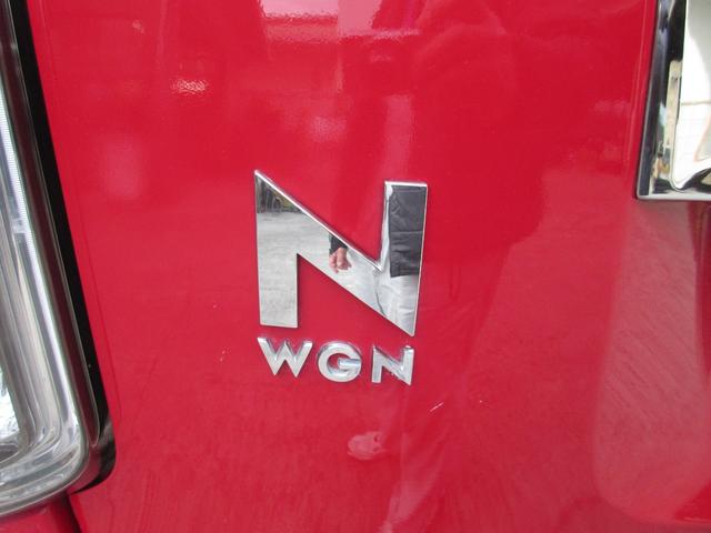 Ｎ－ＷＧＮカスタム Ｇ・ターボパッケージ　横滑り防止システム　追突被害軽減ブレーキ　ＥＣＯＮモード　ＷＳＲＳ　イモビ　サイドエアバッグ　オートクルーズ　キーフリー　ベンチシート　ＡＢＳ　衝突安全ボディ　パワーウインド　運転席エアバック　ＡＣ（10枚目）