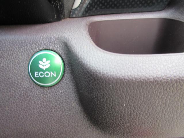 Ｎ－ＷＧＮカスタム Ｇ・ターボパッケージ　横滑り防止システム　追突被害軽減ブレーキ　ＥＣＯＮモード　ＷＳＲＳ　イモビ　サイドエアバッグ　オートクルーズ　キーフリー　ベンチシート　ＡＢＳ　衝突安全ボディ　パワーウインド　運転席エアバック　ＡＣ（21枚目）