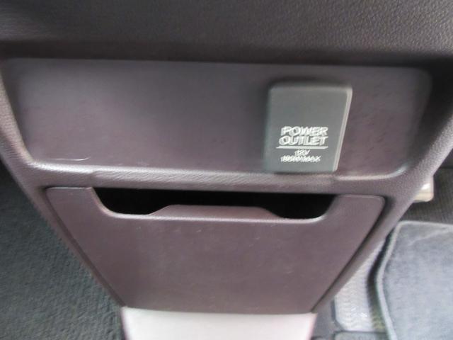 Ｎ－ＷＧＮカスタム Ｇ・ターボパッケージ　横滑り防止システム　追突被害軽減ブレーキ　ＥＣＯＮモード　ＷＳＲＳ　イモビ　サイドエアバッグ　オートクルーズ　キーフリー　ベンチシート　ＡＢＳ　衝突安全ボディ　パワーウインド　運転席エアバック　ＡＣ（29枚目）