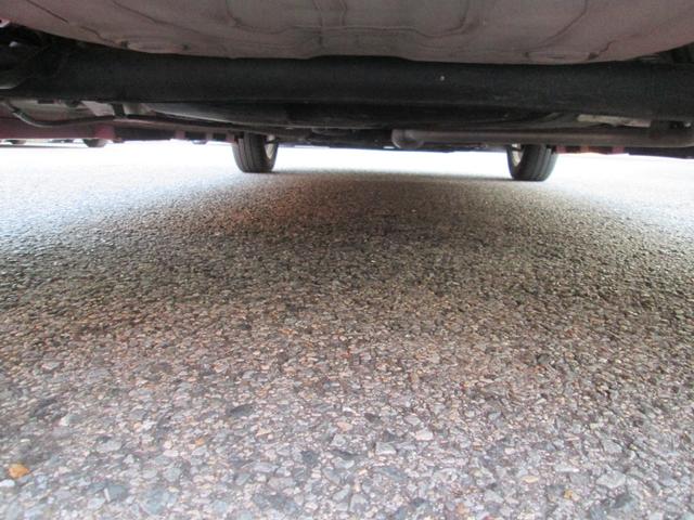 ソリオ ハイブリッドＭＺ　運転席側シートヒーター　スマキー　キーフリー　セキュリティー　サイドエアバック　パワステ　Ｗエアバック　横滑防止　運転席エアバック　パワーウィンドウ　衝突安全ボディ　ＡＢＳ　ナビＴＶ　ＳＤナビ（12枚目）