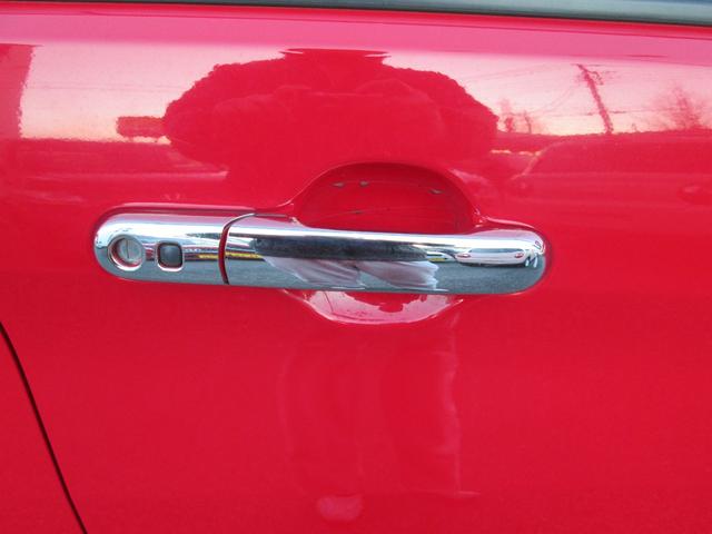 ソリオ ハイブリッドＭＺ　運転席側シートヒーター　スマキー　キーフリー　セキュリティー　サイドエアバック　パワステ　Ｗエアバック　横滑防止　運転席エアバック　パワーウィンドウ　衝突安全ボディ　ＡＢＳ　ナビＴＶ　ＳＤナビ（14枚目）