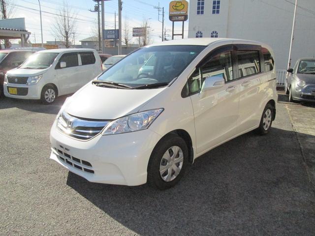 フリード ＧＨ　キーフリー　ＡＣ　盗難防止装置　ナビＴＶ　ＳＲＳ　Ｗエアバッグ　横滑り防止機能　パワーウィンドウ　パワーステアリング　ワンセグ　スマートキー　ＨＤＤナビ　ＡＢＳ（4枚目）