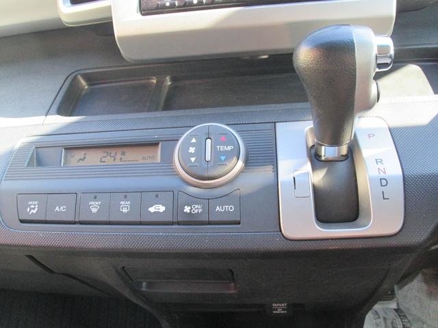 フリード ＧＨ　キーフリー　ＡＣ　盗難防止装置　ナビＴＶ　ＳＲＳ　Ｗエアバッグ　横滑り防止機能　パワーウィンドウ　パワーステアリング　ワンセグ　スマートキー　ＨＤＤナビ　ＡＢＳ（16枚目）