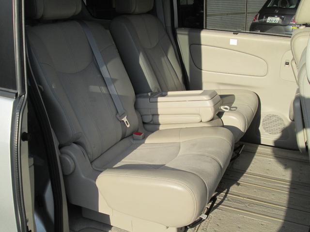 セレナ ２０Ｇ　Ｓ－ハイブリッド　オートクルーズ　盗難防止システム　ＡＢＳ　リアエアコン　衝突安全ボディ　ＳＤ　ナビＴＶ　Ｗエアバック　３列シート　スマートキー　エアバッグ　パワーウインドウ　キーレスエントリーキー　フルフラット（34枚目）