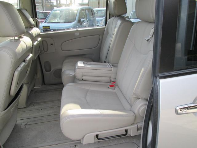 セレナ ２０Ｇ　Ｓ－ハイブリッド　オートクルーズ　盗難防止システム　ＡＢＳ　リアエアコン　衝突安全ボディ　ＳＤ　ナビＴＶ　Ｗエアバック　３列シート　スマートキー　エアバッグ　パワーウインドウ　キーレスエントリーキー　フルフラット（35枚目）