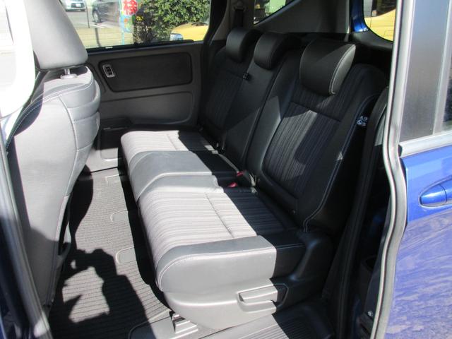 フリード+ハイブリッド ハイブリッドEX ワンセグTV ETC車載器 ナビTV 前席シートヒーター ウォークスルー LEDライト リアカメラ SD サイドカーテンエアバック スマートキー クルコン オートエアコン イモビ パワーステアリング(16枚目)