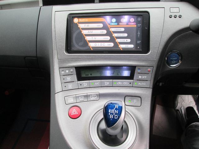 プリウスＰＨＶ Ｓ　運転席エアバッグ　イモビライザー　ナビＴＶ　ワンセグＴＶ　カーテンエアバッグ　パワーウインドウ　ＥＴＣ　パワステ　オートエアコン　Ｗエアバッグ　ＡＢＳ　衝突安全ボディ　ＳＤ（34枚目）