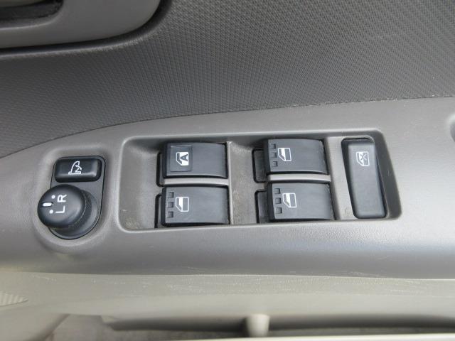 タント Ｘ　４ＷＤスペシャル　左側電動スライドドア　ピラーレス　スマートキー　５ドア　ＡＴ　ＣＤオーディオ　両側エアバッグ付き　オートエアコン　パワステ・パワーウインドウ　ＥＴＣ付　電動格納ドアミラー（22枚目）