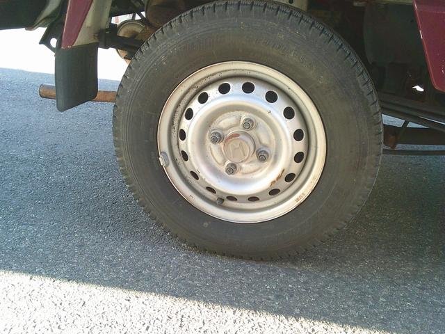 アクティトラック 　４ＷＤ　４３０Ｌタンクローリー　タンク検査付き　デジタルメーター　エアコン・パワステ付き　運転席側エアバッグ付き　５速ＭＴ（12枚目）