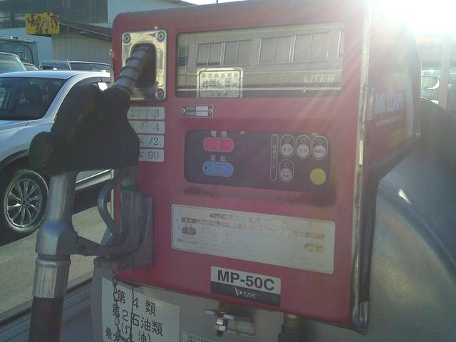 アクティトラック 　４ＷＤ　４３０Ｌタンクローリー　タンク検査付き　デジタルメーター　エアコン・パワステ付き　運転席側エアバッグ付き　５速ＭＴ（14枚目）