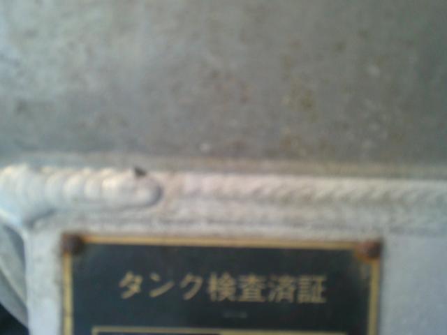 アクティトラック 　４ＷＤ　４３０Ｌタンクローリー　タンク検査付き　デジタルメーター　エアコン・パワステ付き　運転席側エアバッグ付き　５速ＭＴ（19枚目）