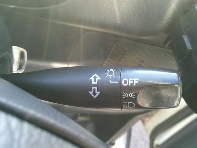 アクティトラック 　４ＷＤ　４３０Ｌタンクローリー　タンク検査付き　デジタルメーター　エアコン・パワステ付き　運転席側エアバッグ付き　５速ＭＴ（25枚目）