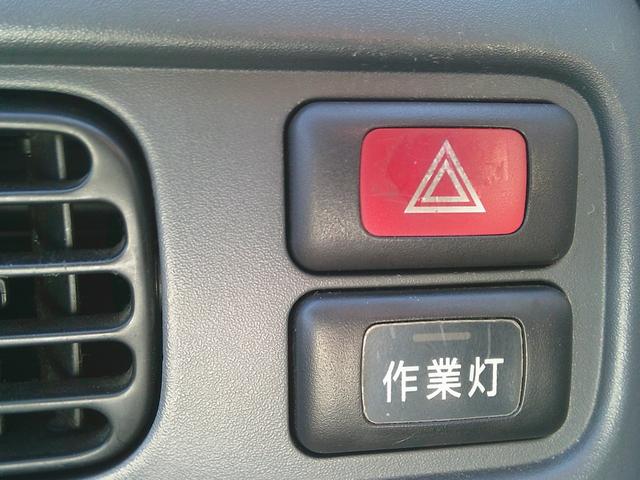 アクティトラック 　４ＷＤ　４３０Ｌタンクローリー　タンク検査付き　デジタルメーター　エアコン・パワステ付き　運転席側エアバッグ付き　５速ＭＴ（28枚目）