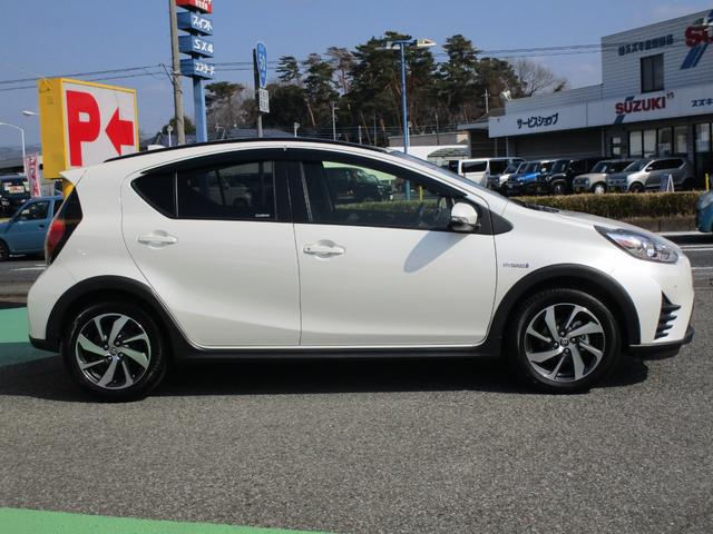 クロスオーバー グラム 純正SDナビ・フルセグTV バックカメラ ETC 禁煙車(8枚目)
