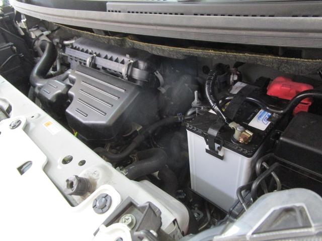 ムーヴキャンバス Ｇメイクアップ　ＳＡＩＩ　禁煙車　８インチＳＤナビ・フルセグＴＶ・ブルートゥース　バックカメラ　両側パワースライドドア　ドライブレコーダー　ＬＥＤヘッドライト　キーフリー　オートエアコン（36枚目）