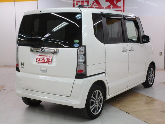 Ｎ－ＢＯＸ Ｇ　ＳＳパッケージ　禁煙車　社外メモリーナビ・ワンセグＴＶ　後席フリップダウンモニター　バックカメラ　両側パワースライドドア　キーフリー　オートエアコン　純正アルミホイール（2枚目）