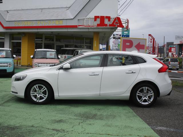 Ｖ４０ Ｔ４　禁煙車　純正ナビ・フルセグＴＶ・ブルートゥース　バックカメラ　ＥＴＣ（7枚目）