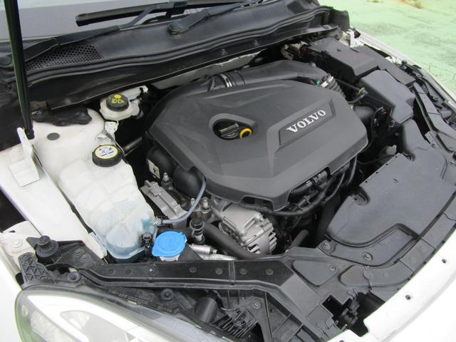 Ｖ４０ Ｔ４　禁煙車　純正ナビ・フルセグＴＶ・ブルートゥース　バックカメラ　ＥＴＣ（37枚目）