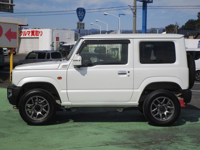 ジムニー XC ワンオーナー 禁煙車 純正SDナビ・フルセグTV・ブルートゥース バックカメラ ETC2.0 前後ドライブレコーダー シートヒーター LEDヘッドライト オートエアコン フロアマット ドアバイザー(7枚目)