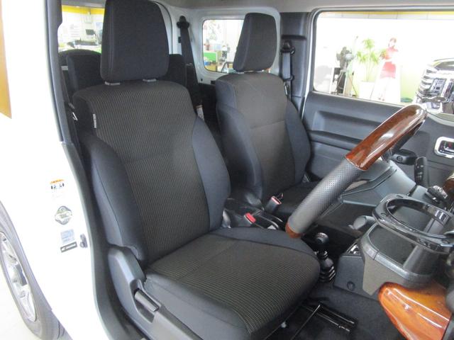 ジムニー XC ワンオーナー 禁煙車 純正SDナビ・フルセグTV・ブルートゥース バックカメラ ETC2.0 前後ドライブレコーダー シートヒーター LEDヘッドライト オートエアコン フロアマット ドアバイザー(11枚目)