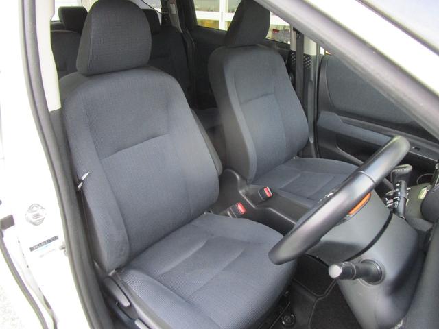 シエンタ Ｇ　禁煙車　両側パワースライドドア　純正ＳＤナビ・フルセグＴＶ・ブルートゥース　バックカメラ　ＥＴＣ　ドライブレコーダー　シートヒーター　キーフリー　ＬＥＤヘッドライト　オートエアコン（11枚目）