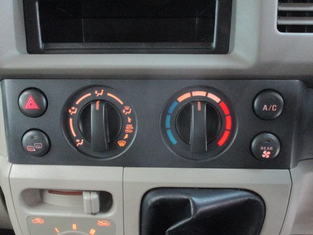 エブリイ ジョインターボ 禁煙車 4WD 5速マニュアル CDコンポ キーレス フル装備(18枚目)
