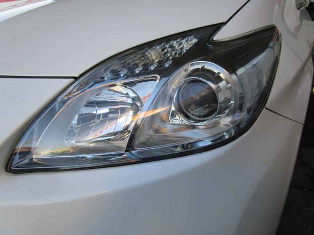 プリウス Ｓ　禁煙車　１１インチナビ・フルセグＴＶ・ブルートゥース　バックカメラ　前後ドライブレコーダー　デジタルインナーミラー　サンルーフ　ＨＩＤヘッドライト　キーフリー　ローダウン　ガザールマフラー（36枚目）