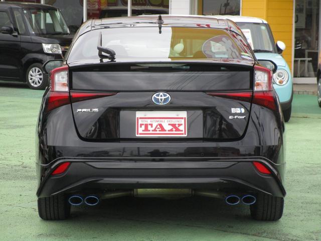 プリウス Ｓ　４ＷＤ　禁煙車　モデリスタエアロ　ＬＥＯＮＩＳ１７インチアルミホイール　ガナドールマフラー　純正ＳＤナビ・フルセグＴＶ・ブルートゥース　全方位モニター　ＥＴＣ　クルーズコントロール　ＬＥＤライト（6枚目）