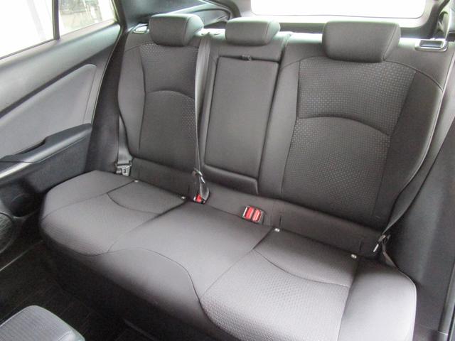 プリウス Ｓ　４ＷＤ　禁煙車　モデリスタエアロ　ＬＥＯＮＩＳ１７インチアルミホイール　ガナドールマフラー　純正ＳＤナビ・フルセグＴＶ・ブルートゥース　全方位モニター　ＥＴＣ　クルーズコントロール　ＬＥＤライト（13枚目）