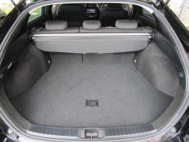 プリウス Ｓ　４ＷＤ　禁煙車　モデリスタエアロ　ＬＥＯＮＩＳ１７インチアルミホイール　ガナドールマフラー　純正ＳＤナビ・フルセグＴＶ・ブルートゥース　全方位モニター　ＥＴＣ　クルーズコントロール　ＬＥＤライト（15枚目）