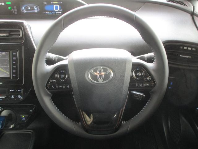 プリウス Ｓ　４ＷＤ　禁煙車　モデリスタエアロ　ＬＥＯＮＩＳ１７インチアルミホイール　ガナドールマフラー　純正ＳＤナビ・フルセグＴＶ・ブルートゥース　全方位モニター　ＥＴＣ　クルーズコントロール　ＬＥＤライト（20枚目）