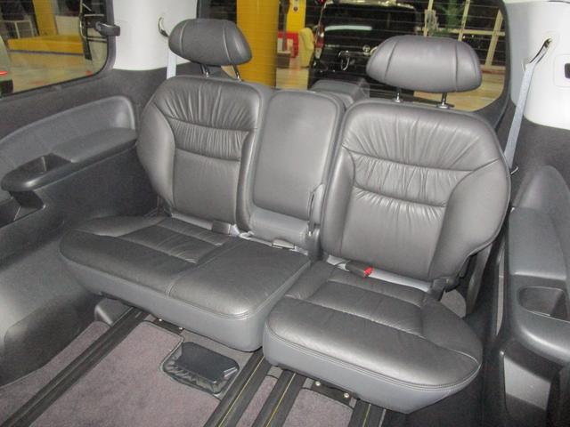 エリシオン ＶＧエアロＨＤＤナビスペシャルパッケージ　禁煙車　両側パワースライドドア　革シート　シートヒーター　純正ＨＤＤナビ・フルセグＴＶ　バックカメラ　ＥＴＣ　前後ドライブレコーダー　クルーズコントロール　ＨＩＤヘッドライト（16枚目）