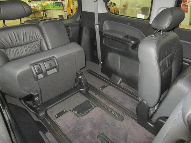 エリシオン ＶＧエアロＨＤＤナビスペシャルパッケージ　禁煙車　両側パワースライドドア　革シート　シートヒーター　純正ＨＤＤナビ・フルセグＴＶ　バックカメラ　ＥＴＣ　前後ドライブレコーダー　クルーズコントロール　ＨＩＤヘッドライト（17枚目）