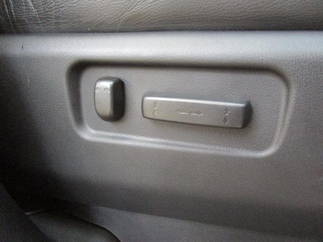 エリシオン ＶＧエアロＨＤＤナビスペシャルパッケージ　禁煙車　両側パワースライドドア　革シート　シートヒーター　純正ＨＤＤナビ・フルセグＴＶ　バックカメラ　ＥＴＣ　前後ドライブレコーダー　クルーズコントロール　ＨＩＤヘッドライト（32枚目）