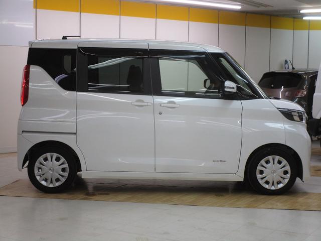 ルークス Ｘ　禁煙車　９インチＳＤナビ・フルセグＴＶ・ブルートゥース　アラウンドビューモニター　ドライブレコーダー　パワースライドドア　キーフリー　オートエアコン（8枚目）