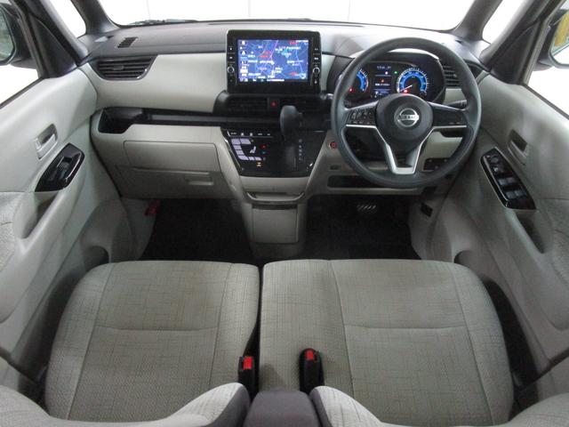 ルークス Ｘ　禁煙車　９インチＳＤナビ・フルセグＴＶ・ブルートゥース　アラウンドビューモニター　ドライブレコーダー　パワースライドドア　キーフリー　オートエアコン（10枚目）