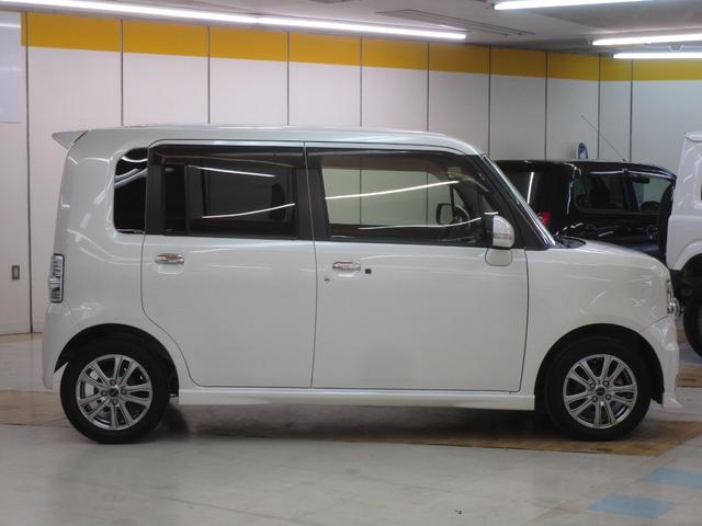 ムーヴコンテ カスタム　Ｘ　禁煙車　社外メモリーナビ・フルセグＴＶ・ブルートゥース　バックカメラ　ＨＩＤヘッドライト　キーフリー　オートエアコン　車検整備付（8枚目）