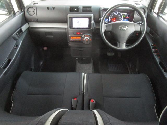 ムーヴコンテ カスタム　Ｘ　禁煙車　社外メモリーナビ・フルセグＴＶ・ブルートゥース　バックカメラ　ＨＩＤヘッドライト　キーフリー　オートエアコン　車検整備付（10枚目）