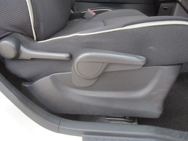 ムーヴコンテ カスタム　Ｘ　禁煙車　社外メモリーナビ・フルセグＴＶ・ブルートゥース　バックカメラ　ＨＩＤヘッドライト　キーフリー　オートエアコン　車検整備付（26枚目）