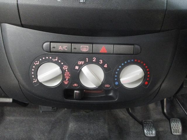 エッセ カスタム　禁煙車　５速マニュアル　フルノーマル　キーレス　ＣＤコンポ（31枚目）