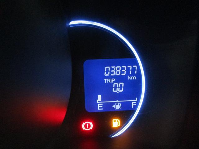 Ｎ－ＯＮＥ プレミアム・Ｌパッケージ　禁煙車　純正ナビＴＶ　バックカメラ　ＥＴＣ　ＨＩＤヘッドライト　オートエアコン　キーフリー　純正アルミホイール（37枚目）