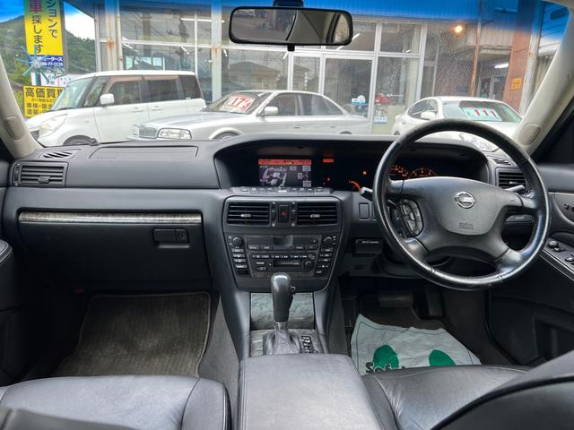 NISSAN GLORIA GRAN TURISMO 300ULTIMA-VZ