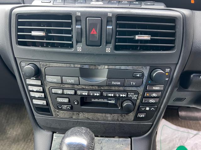 NISSAN GLORIA GRAN TURISMO 300ULTIMA-VZ