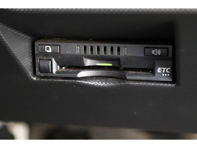 ライズ Ｚ　ワンオーナー　衝突被害軽減ブレーキ　純正９インチナビ　ＣＤ／ＤＶＤ　フルセグＴＶ　Ｂｌｕｅｔｏｏｔｈ接続　全周囲カメラ　ＥＴＣ　シートヒーター　クルーズコントロール　純正アルミホイール　コーナーセンサ（7枚目）